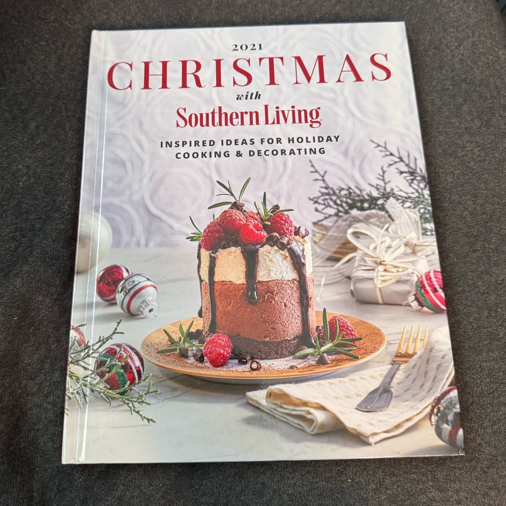 2021 Christmas with Southern Living Cookbook